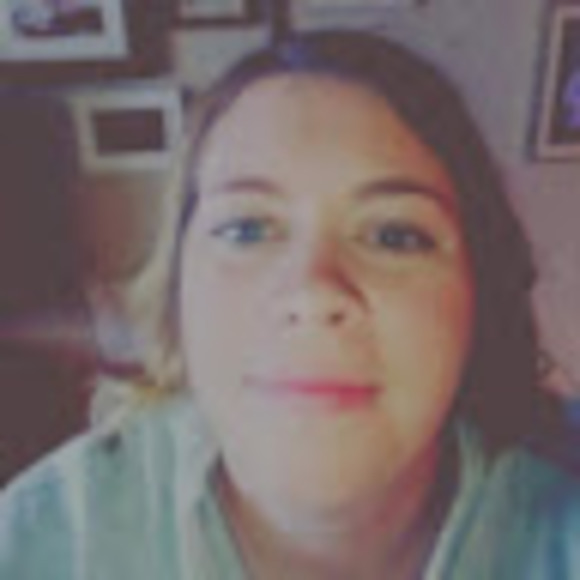 Meet your Posher, Brittani - Picture 1 of 1